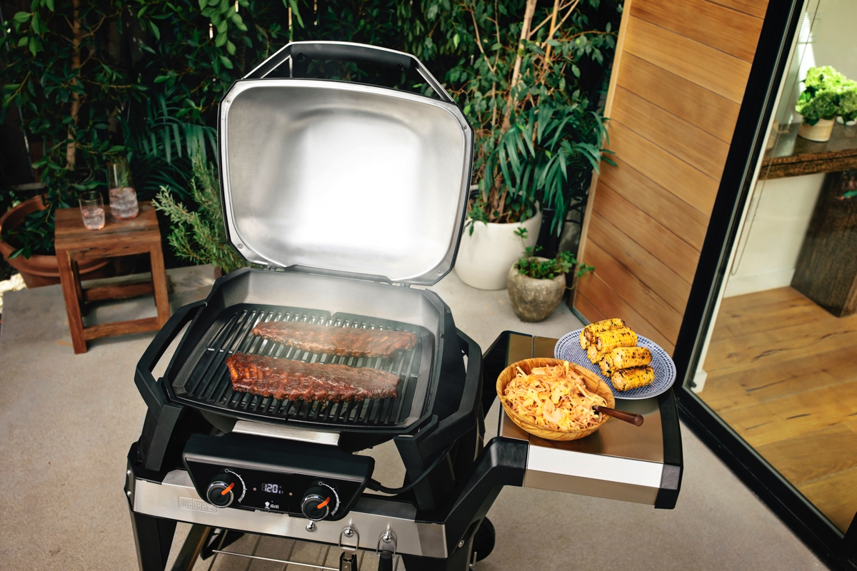 Attiva distribuisce in Italia i barbecue smart Weber con sonda iGrill