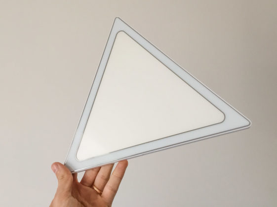 Recensione SKS-SP107E, la lampada camaleontica