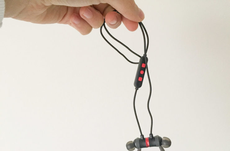 Tribit Xfree Color, auricolari Bluetooth per sportivi con chiusura magnetica