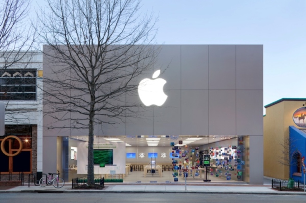 Apple truffata con iPhone falsi, frode in USA per 900mila dollari
