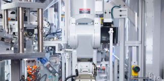 Daisy è un robot in grado di smontare e riciclare i componenti di vari iPhone