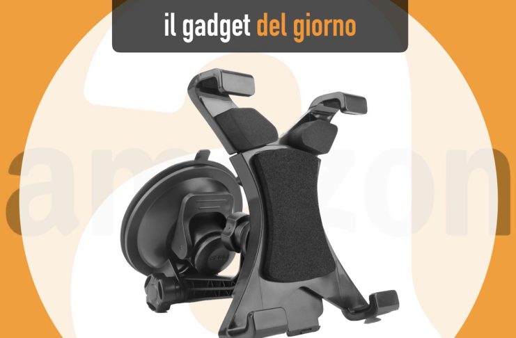 Supporto da cruscotto per iPad per navigazione GPS, musica e servizi auto