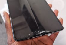 Galaxy Fold rotti dopo un giorno di utilizzo, Samsung risponde