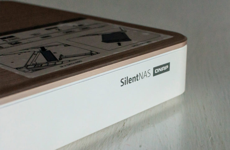 Recensione del QNAP HS-453DX, NAS da salotto