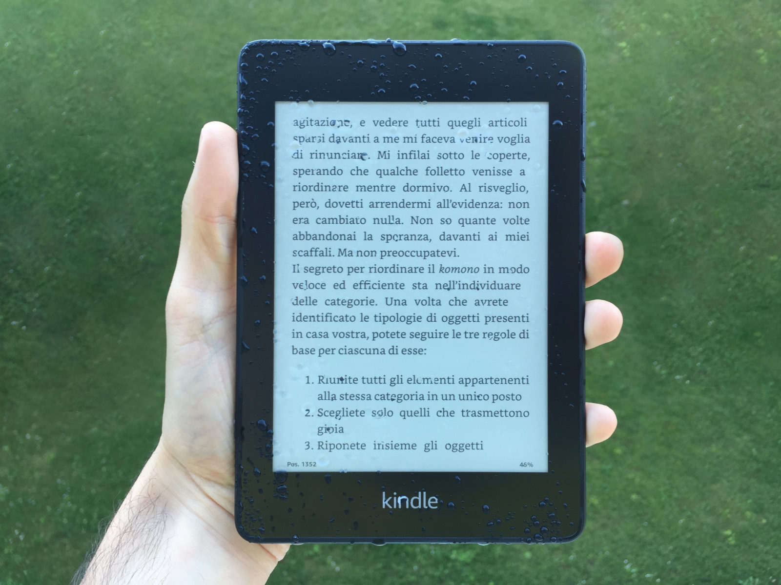 Recensione Kindle Paperwhite 2019, è ancora il migliore degli ereader