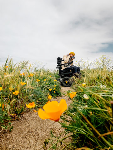 Tecnologia e disabilità, la fotografa Rachael Short esplora la bellezza con iPhone