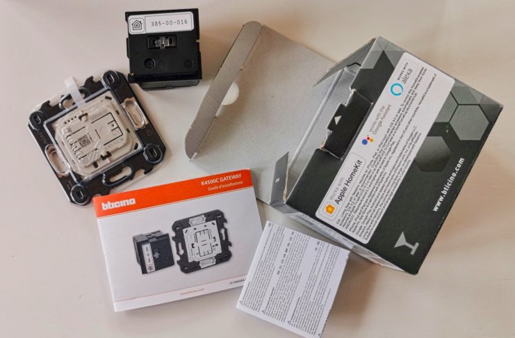 Il Kit tapparelle Btcino Living Now K2000KIT supporta la domotica di Homekit e Assistente Google