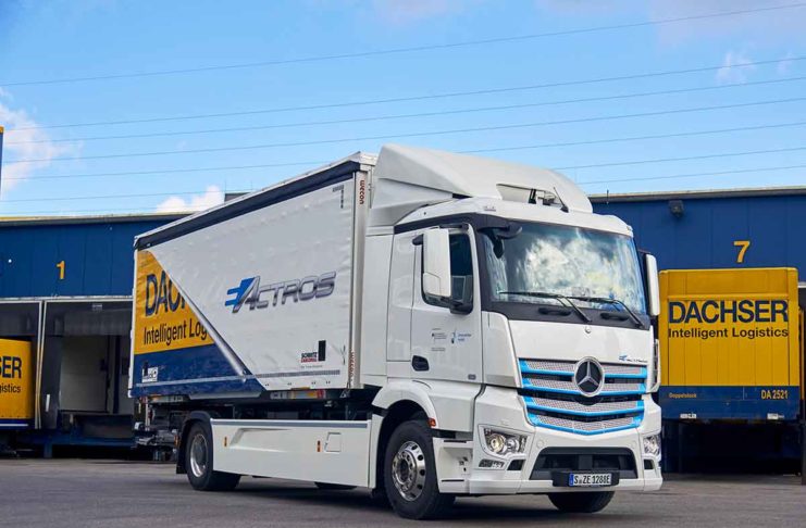 Mercedes-Benz Truck ha consegnato eActros, il truck pesante completamente elettrico