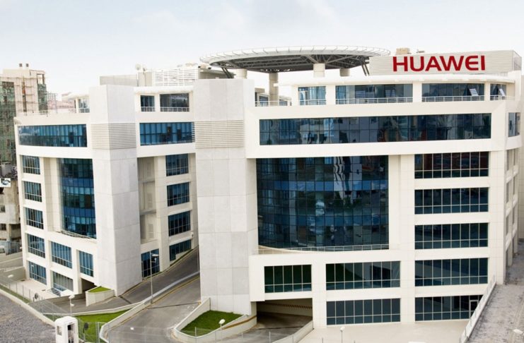 Segnali positivi per Huawei, Mate 20 Pro riceve Android Q, riammessa nei consorzi SD e Wi-Fi