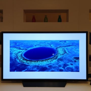 Super offerta per LG Smart TV 55B8 OLED 55 4k: solo 899 Euro per il 55” superveloce