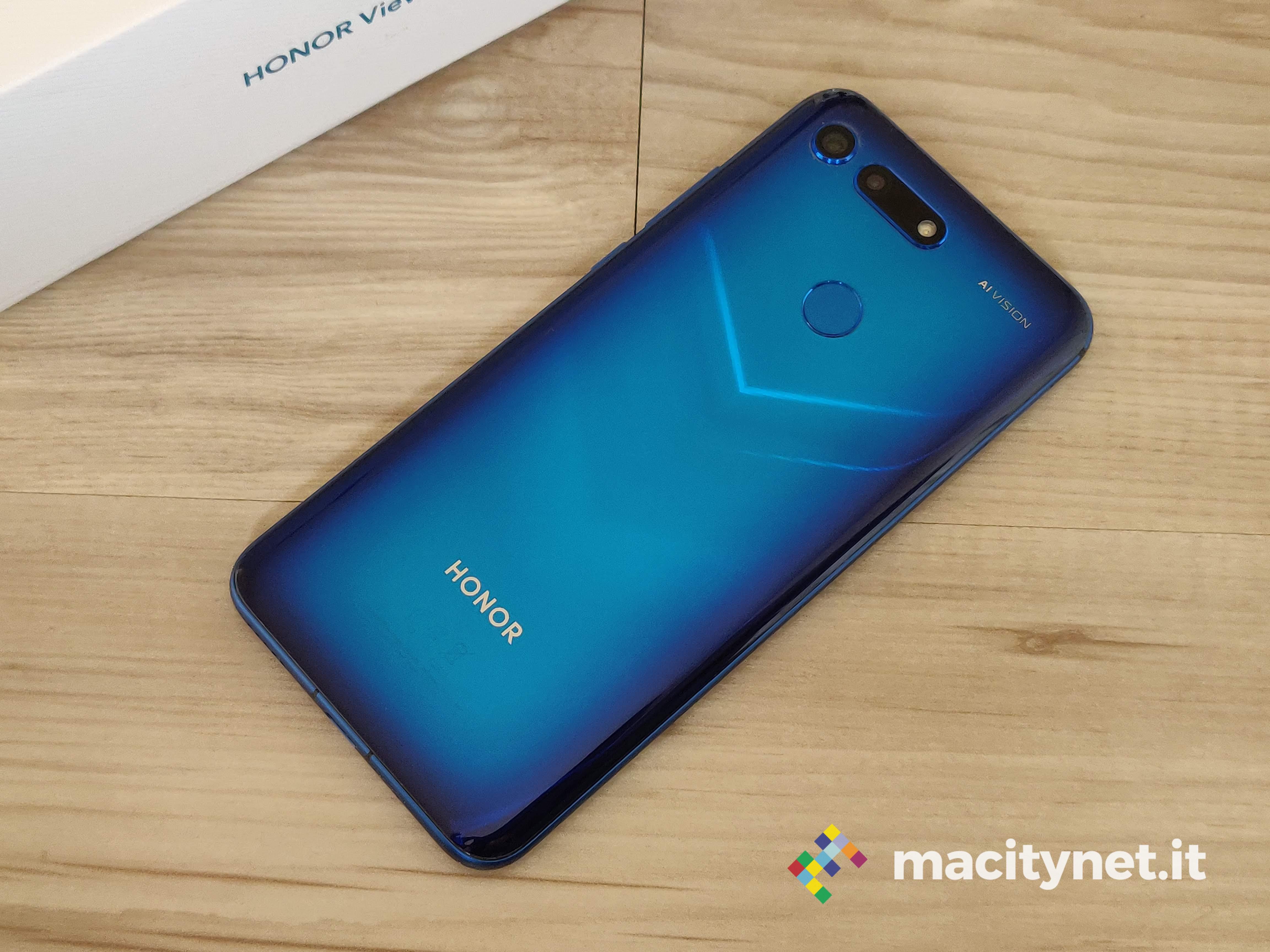 Recensione Honor View 20