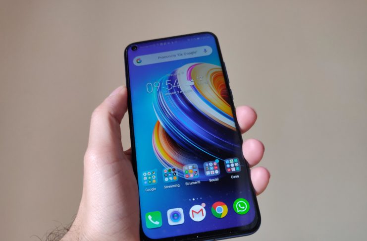 Recensione Honor View 20
