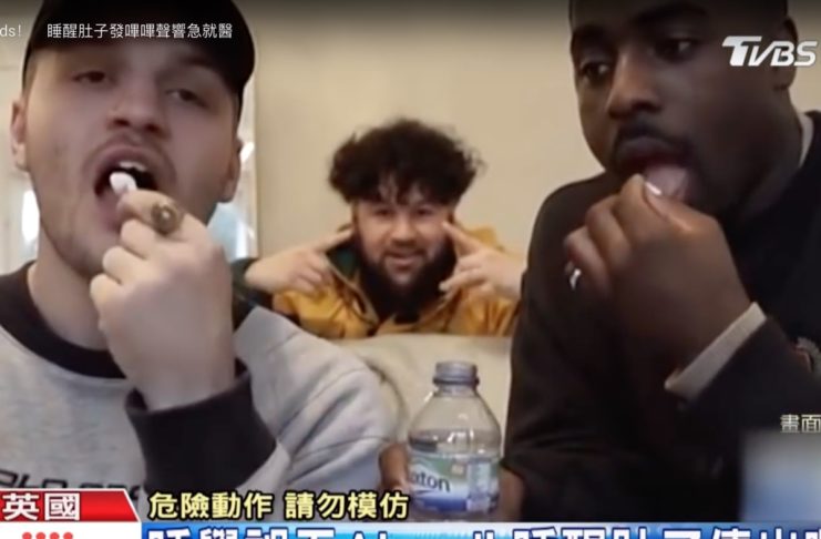 Inghiotte un AirPods e dopo un giorno lo espelle, funziona ancora