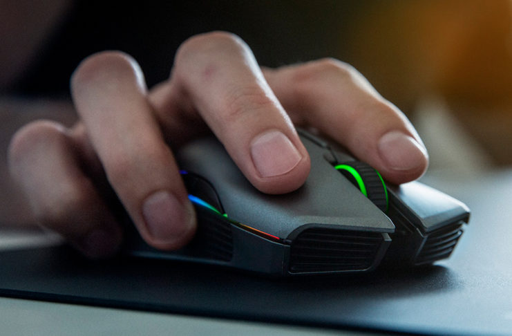 Recensione Razer Lancehead Wireless, il migliore mouse del mondo adesso è ottico