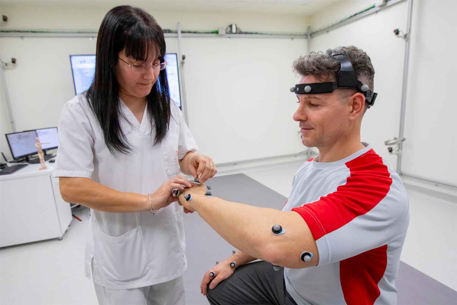 Seat, la realtà virtuale nella linea di assemblaggio per studiare l’attività muscolare dei lavoratori