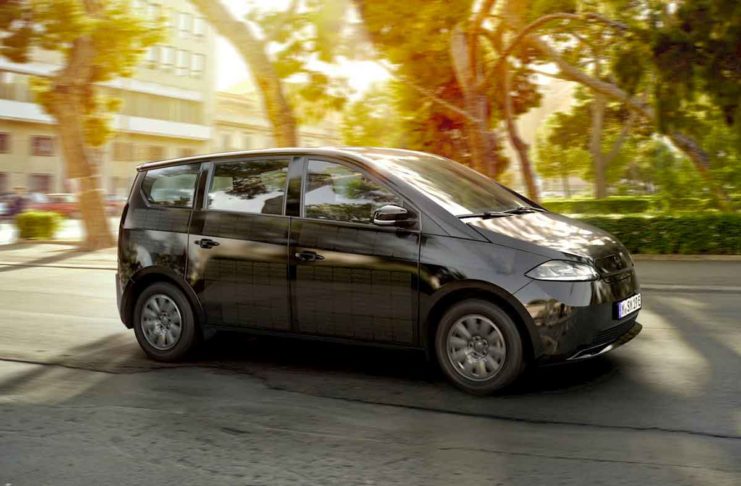 Motors Sion: 10.000 pre-ordini per la prima auto elettrica a ricarica solare