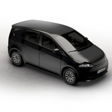 Motors Sion: 10.000 pre-ordini per la prima auto elettrica a ricarica solare