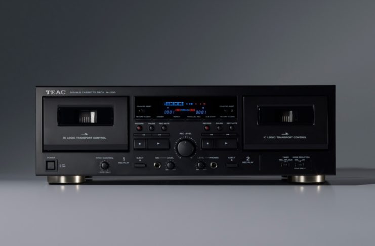 Il registratore a doppia cassetta non è ancora morto