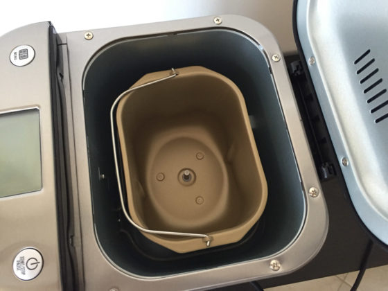 Recensione Homever MBF-001, la macchina per fare il pane in casa