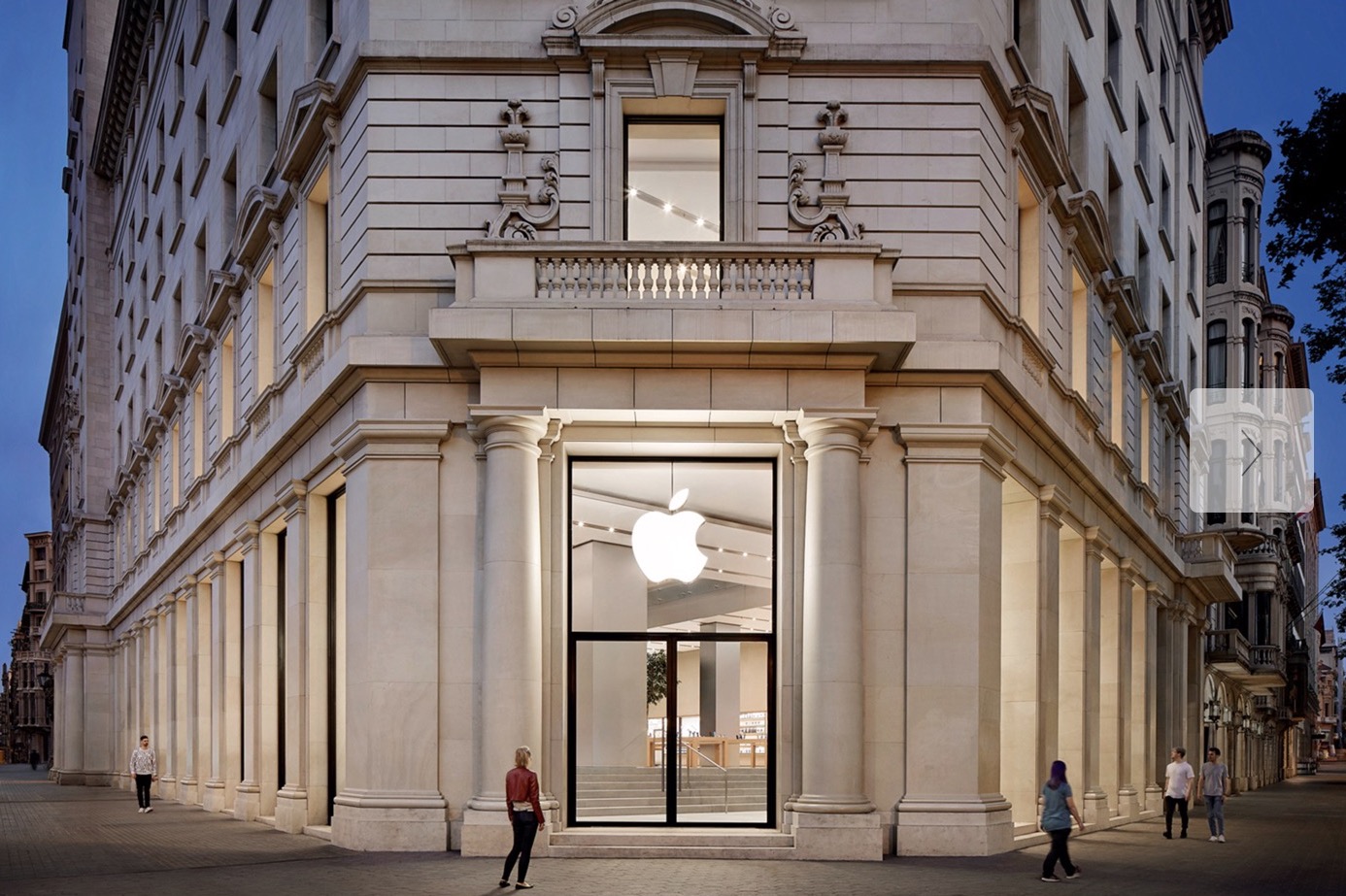 Un nuovo volto per l’Apple Store di Barcellona Passeig de Gràcia Un nuovo volto per l’Apple Store di Barcellona Passeig de Gràcia