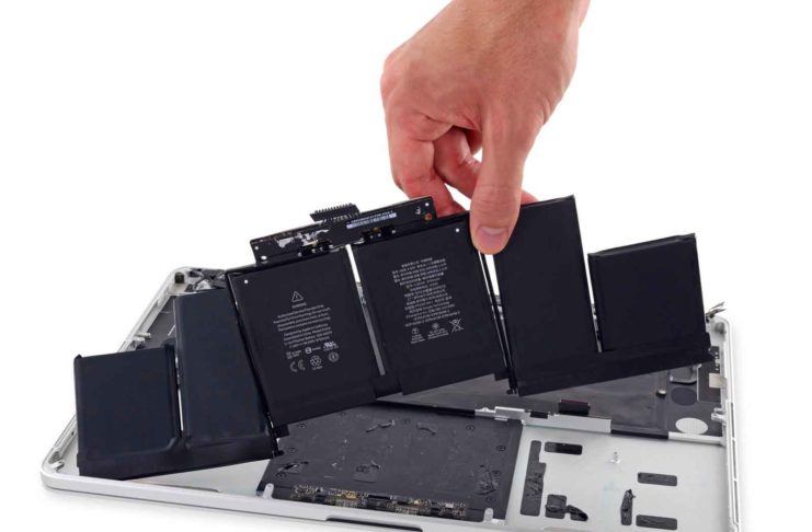 Apple ha attivato un programma richiamo batterie per i MacBook Pro 15″ dal 2015 al 2017