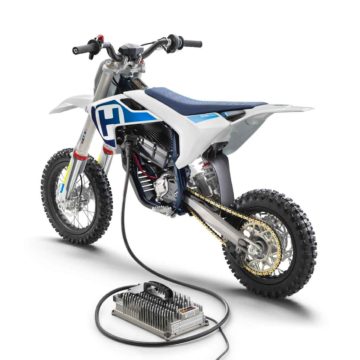 EE 5 è la prima minicross con motore elettrico di Husqvarna