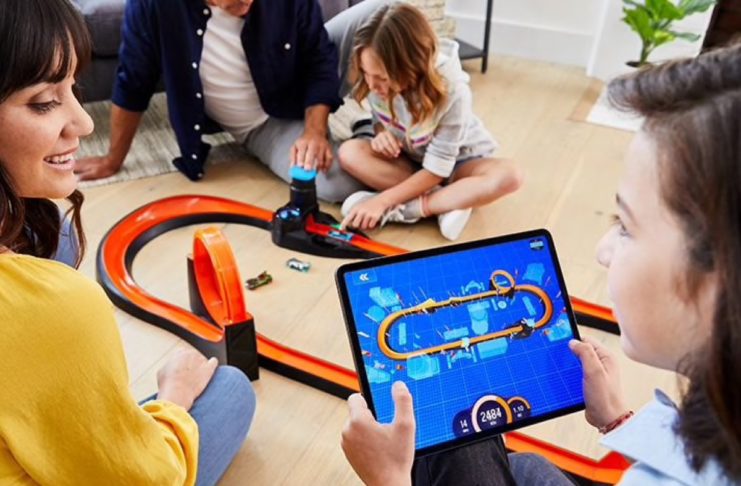 Hot Wheels, le prime piste e macchine smart sono una esclusiva Apple