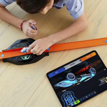 Hot Wheels, le prime piste e macchine smart sono una esclusiva Apple