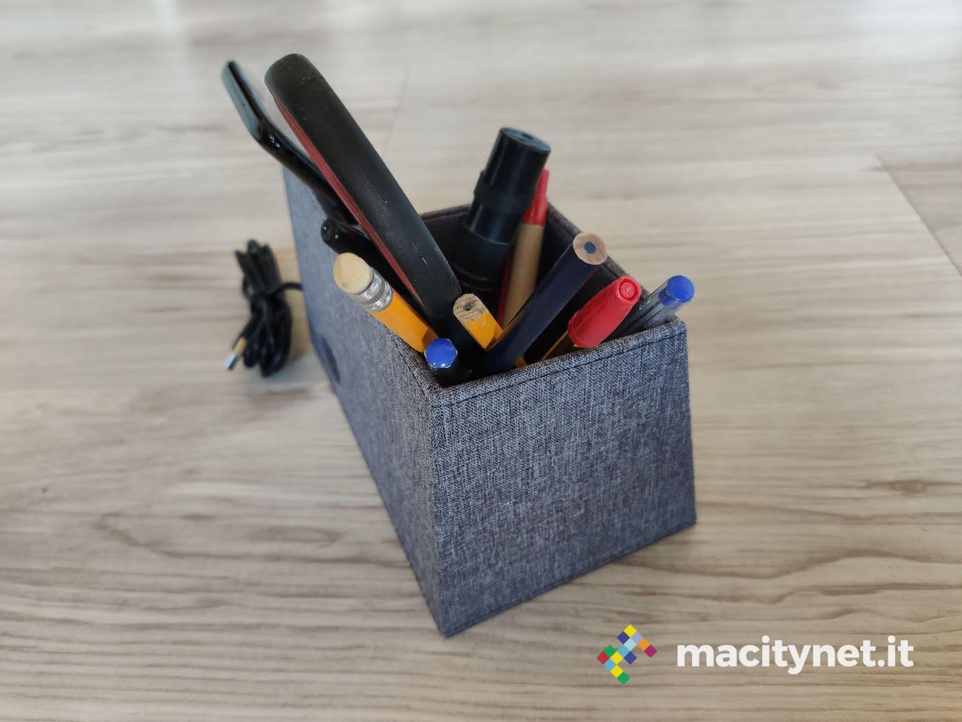 In prova il caricatore Lecone Wireless che vi organizza anche la scrivania In prova il caricatore Lecone Wireless che vi organizza anche la scrivania