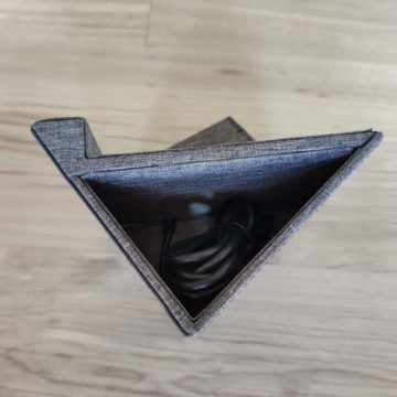 In prova il caricatore Lecone Wireless che vi organizza anche la scrivania