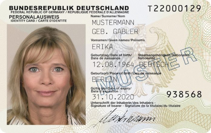 In Germania iPhone con iOS 13 sarà carta di identità e passaporto