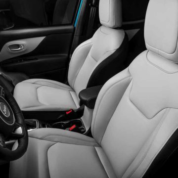 Esordio per la Jeep Renegade Hybrid Plug-in al Parco del Valentino di Torino