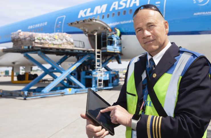 KLM, IBM e Apple creano Appron, l’app iPad che fa partire i voli in orario