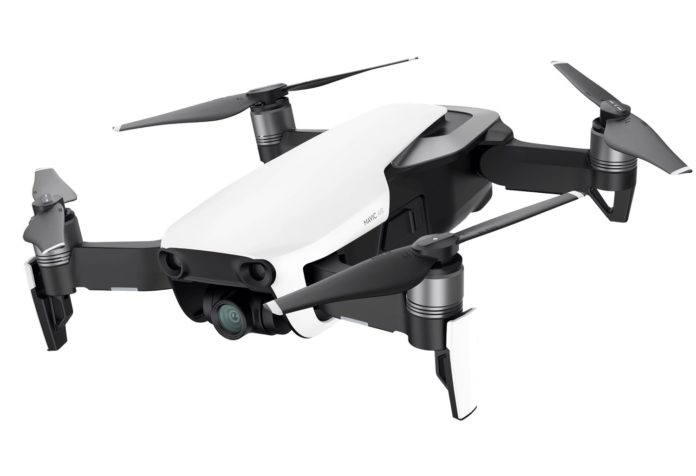Fatevi il drone per le vacanze: il piccolissimo DJI Mavic Air svenduto da Amazon a 689€