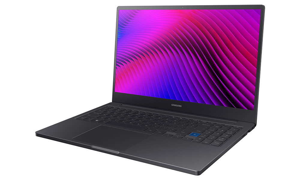 Da Samsung ecco il clone del Macbook Pro, anche in nero