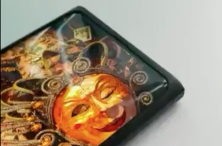 Oppo sfoggia un telefono con fotocamera frontale integrata nello schermo