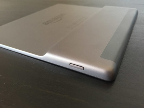 Recensione Kindle Oasis, il top di gamma degli e-reader Amazon ora è perfetto