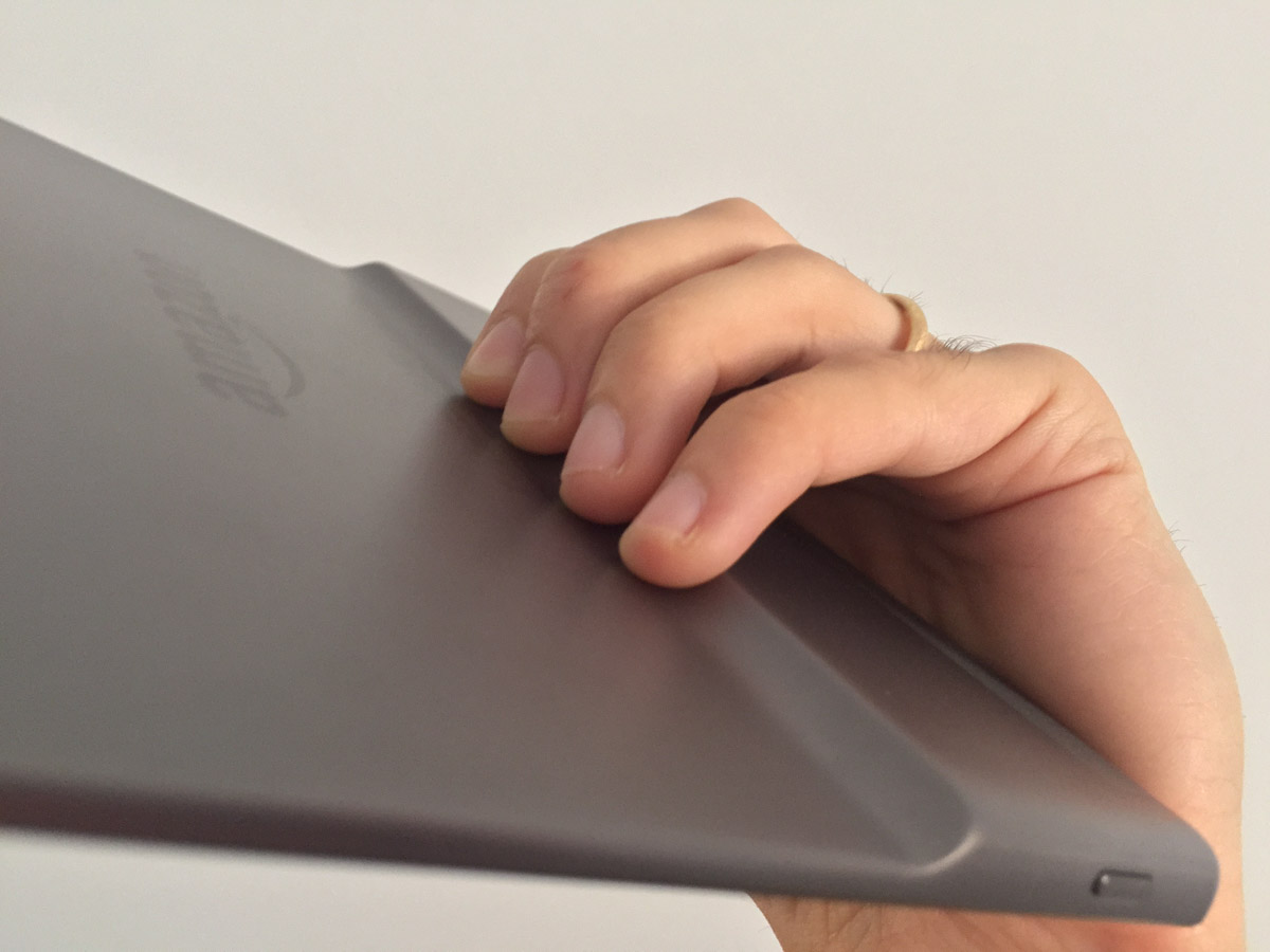 Recensione Kindle Oasis, il top di gamma degli e-reader Amazon ora è perfetto Recensione Kindle Oasis, il top di gamma degli e-reader Amazon ora è perfetto