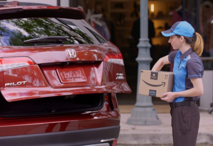 Amazon ora consegnerà al bagagliaio della tua Honda
