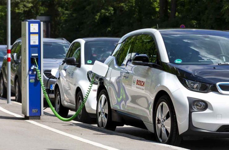 Bosch estende la durata delle batterie dei veicoli elettrici grazie al cloud