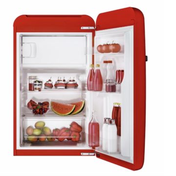 Candy Divo, il minifrigorifero rosso che raffredda e arreda in offerta flash Prime Day