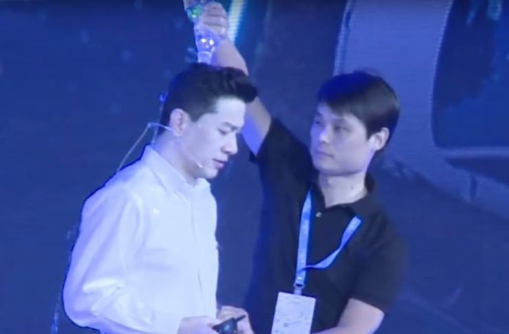 L’attacco al CEO di Baidu non sarebbe mai successo in un keynote Apple