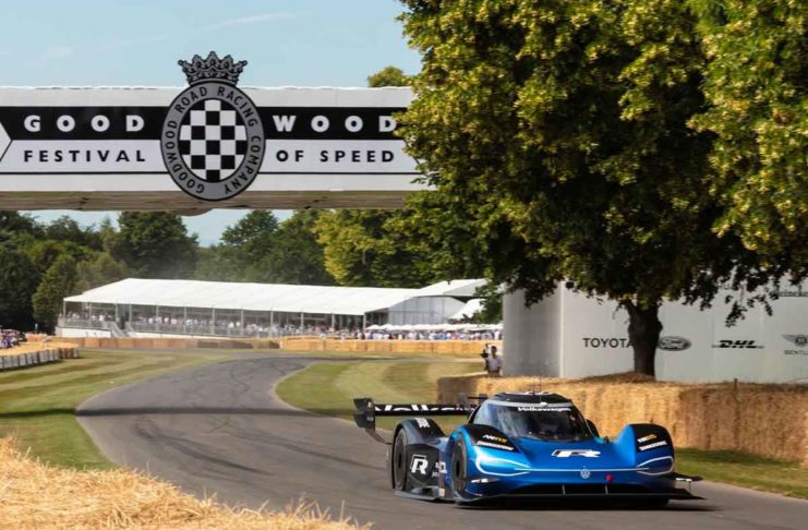 Più veloce di una Formula 1: record assoluto a Goodwood per la Volkswagen ID.R