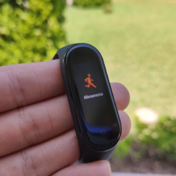 Recensione Xiaomi Mi Band 4, la regina è tornata