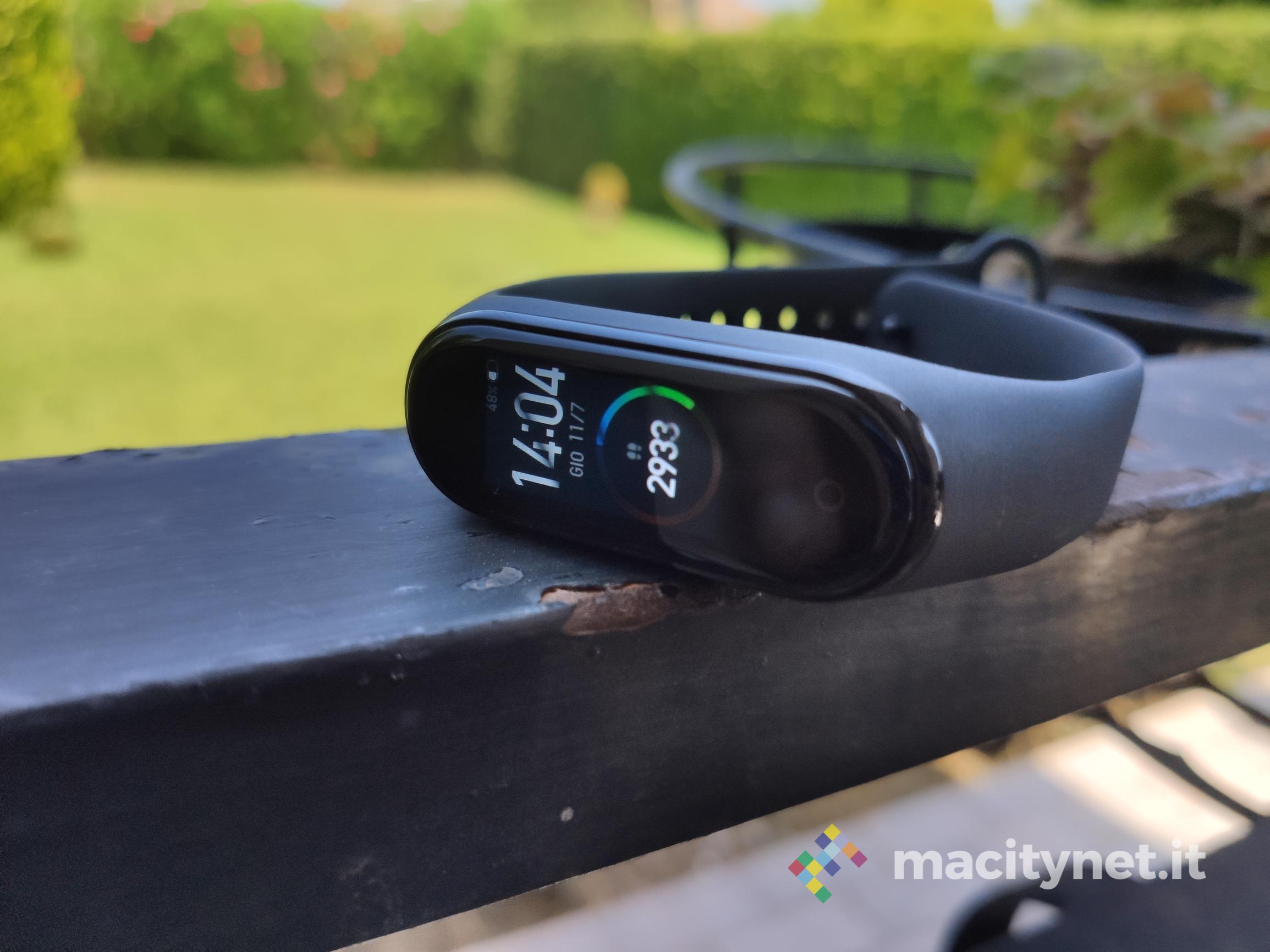Recensione Xiaomi Mi Band 4, la regina è tornata Recensione Xiaomi Mi Band 4, la regina è tornata