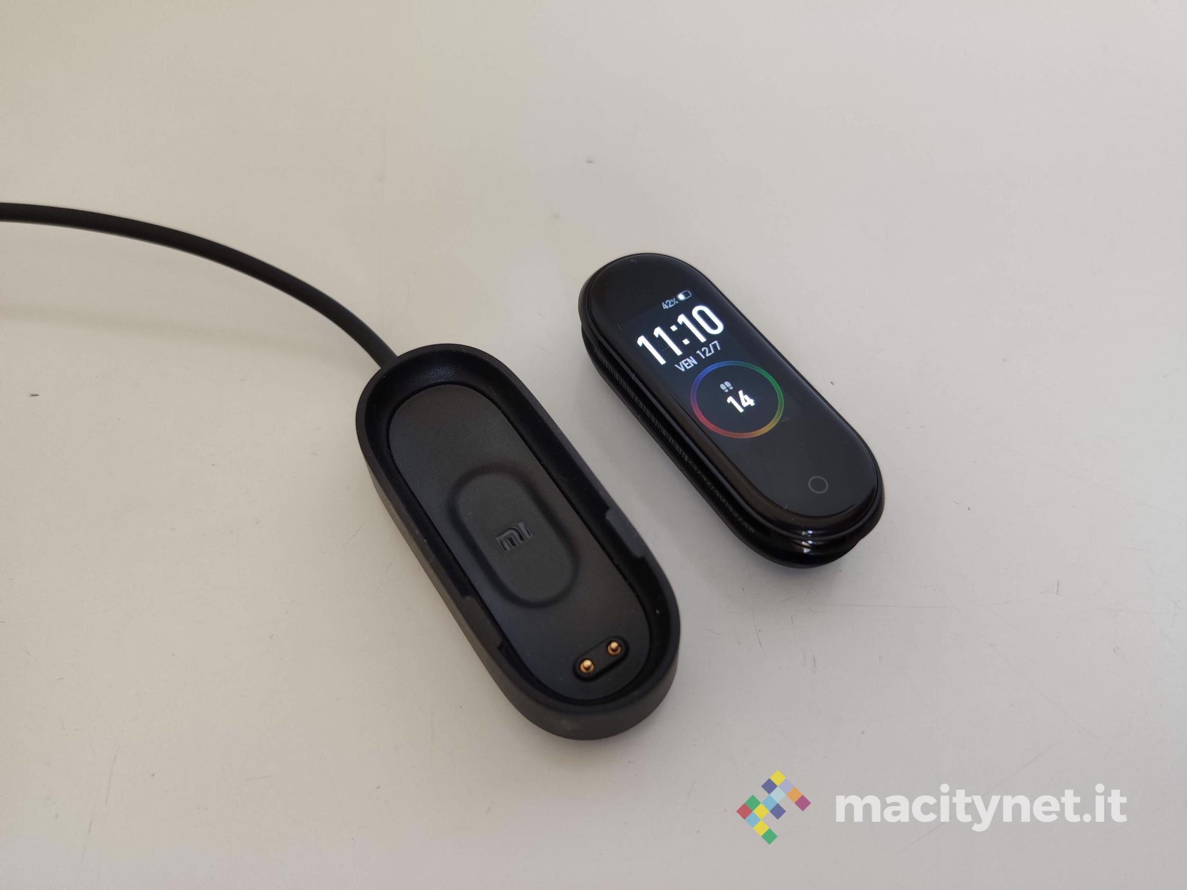Recensione Xiaomi Mi Band 4, la regina è tornata Recensione Xiaomi Mi Band 4, la regina è tornata