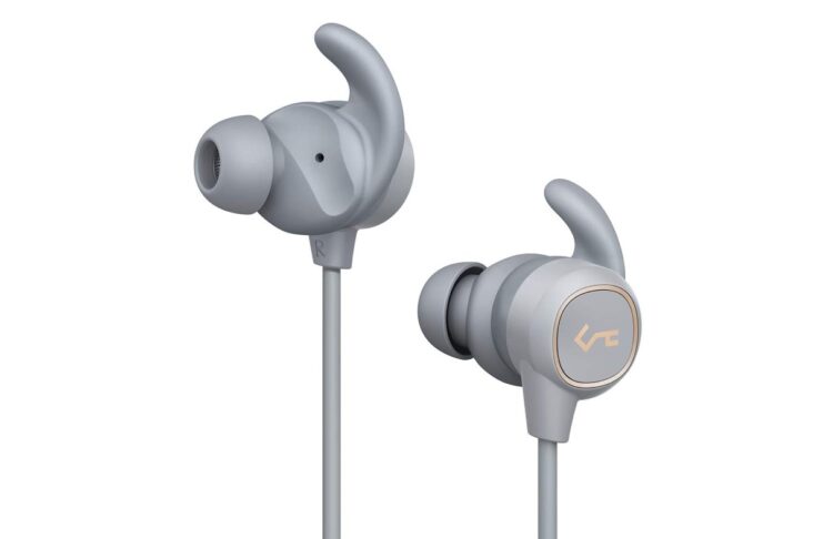 Sconto auricolari Bluetooth in-ear impermeabili e con magnete: 21,99 euro