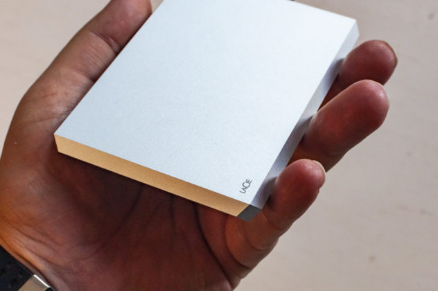 LaCie Mobile Drive 2019, la recensione del disco di design per Mac e Windows