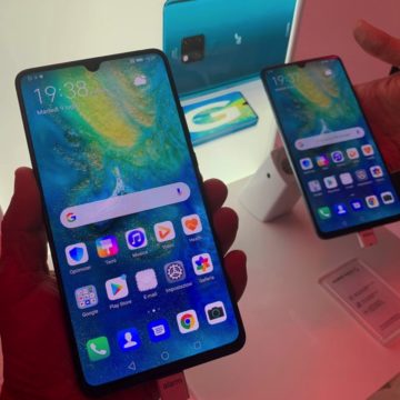 Huawei Mate 20 X 5G visto da vicino: i dettagli di un gigante per il 5G