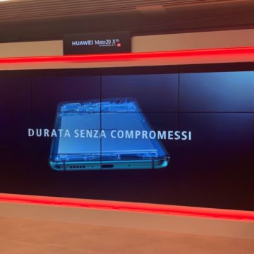 Huawei Mate 20 X 5G in Italia: velocità inaudita, raffreddamento a camera di vapore e schermo 7.2″